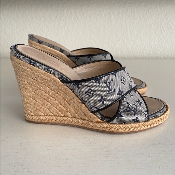 AUTH LOUIS VUITTON wedge slides - Picture 4 of 12